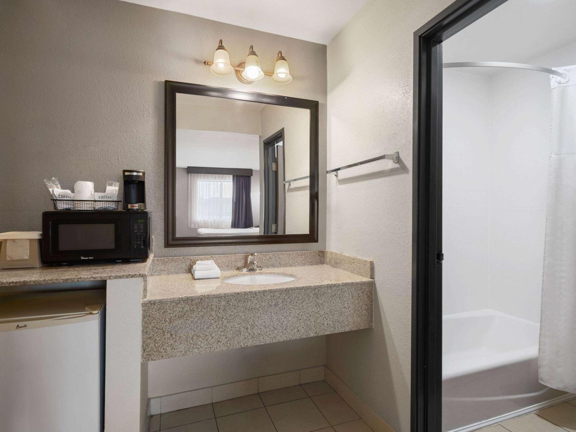 Travelodge By Wyndham Tucson Az מראה חיצוני תמונה